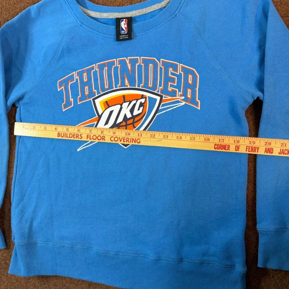 A+ hoop NBA Oklahoma City Thunder Sweatshirt Blue OKC Raglan Pullover XS